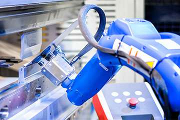 钣金行业资讯-采用机器人钣金折弯，钣金加工行业已经不再需要大批量的尺寸来使用机器人折弯机-开云·官方端在线入口-开云(中国)