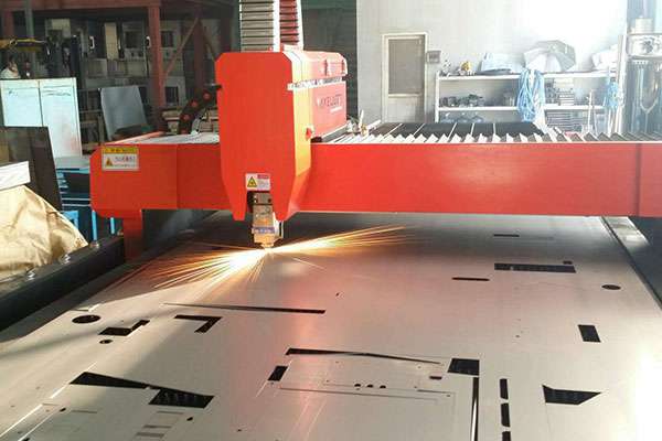 使用激光切割机精密度明显提升-开云·官方端在线入口-开云(中国)
